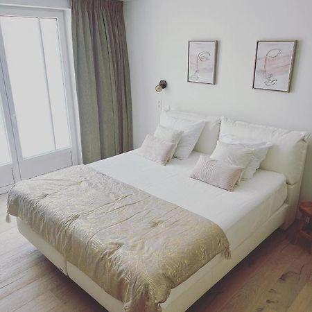 Mina En Family Bed And Breakfast Meise Bagian luar foto